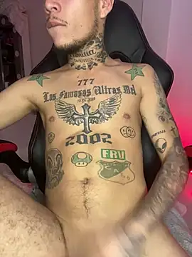 Snapshot of Junihn0 chatting on January 13, 5:55 pm Junihn0 online show from January 13, 5:55 pm