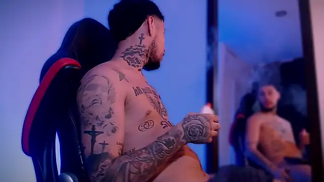 Snapshot of Junihn0 chatting on September 13, 9:14 pm Junihn0 online show from September 13, 9:14 pm