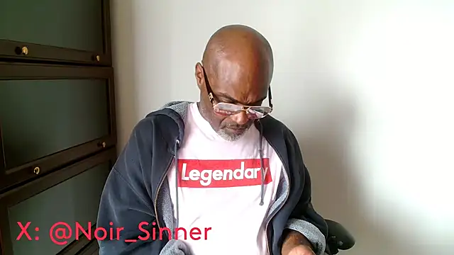 sinnernoir online show from April 19, 8:11 pm