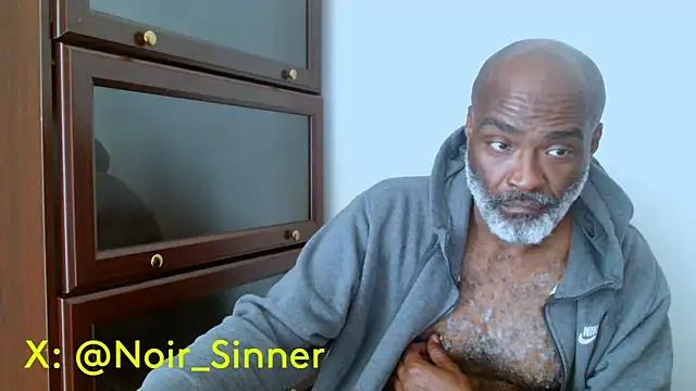 sinnernoir online show from May 21, 1:40 pm