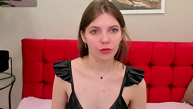 marie reyes  online show from March 12, 1:36 am