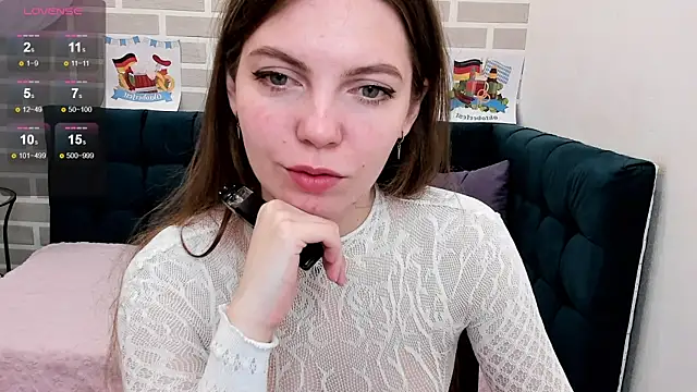 marie reyes  online show from October 1, 1:33 am