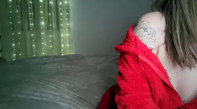 April wow online show from December 14, 7:51 am