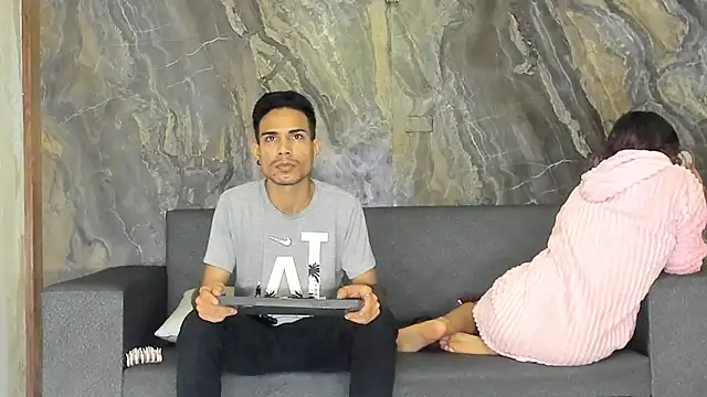 Snapshot of Duodreamhot chatting on January 24, 3:54 am Duodreamhot online show from January 24, 3:54 am