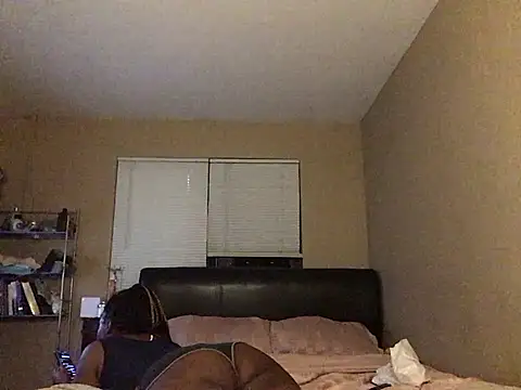 Eboni03 online show from December 17, 7:40 am