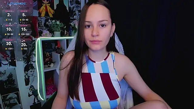 Snapshot of Lilly_Soulmate chatting on March 4, 1:45 am Lilly Soulmate online show from March 4, 1:45 am