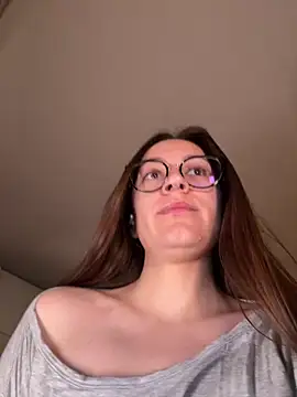 Lilly Soulmate online show from May 18, 3:13 am
