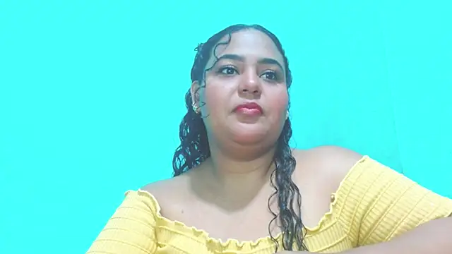 Snapshot of emyli_23 chatting on March 21, 10:50 pm emyli 23 online show from March 21, 10:50 pm