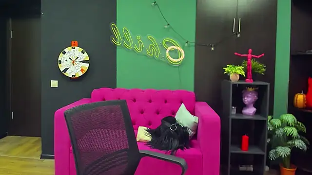 ChristyBrooks online show from March 3, 12:16 pm