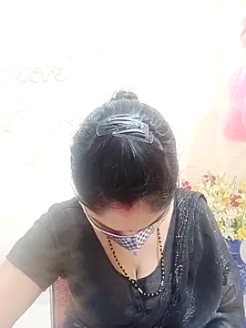 Cute-Aadhvita online show from September 20, 8:37 am