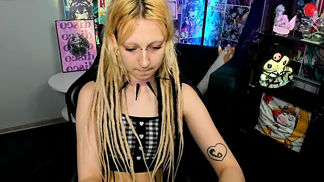 Snapshot of Lexy-Woorhez chatting on March 15, 2:12 pm Lexy-Woorhez online show from March 15, 2:12 pm