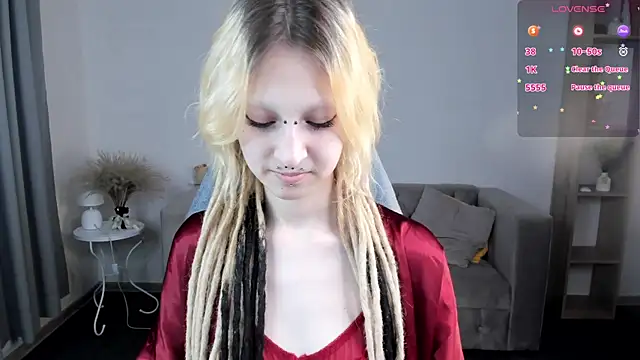 Snapshot of Lexy-Woorhez chatting on October 1, 11:16 am Lexy-Woorhez online show from October 1, 11:16 am