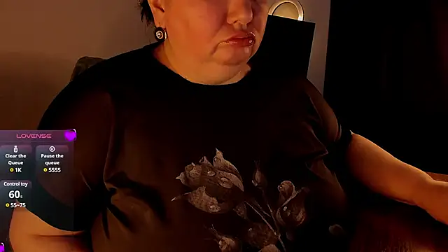 SexxyDreams1 online show from March 4, 5:21 am