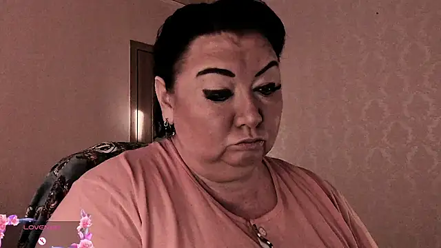 SexxyDreams1 online show from December 16, 6:29 am