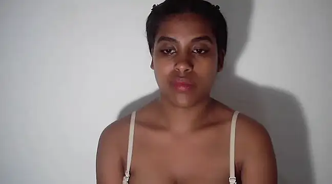 Snapshot of XIndian_Butterfly4uX chatting on January 27, 1:26 am XIndian Butterfly4uX online show from January 27, 1:26 am