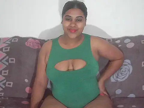 Snapshot of XIndian_Butterfly4uX chatting on October 11, 9:46 pm XIndian Butterfly4uX online show from October 11, 9:46 pm