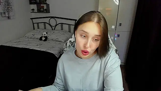 Snapshot of LinaTruly chatting on November 26, 10:00 pm LinaTruly online show from November 26, 10:00 pm