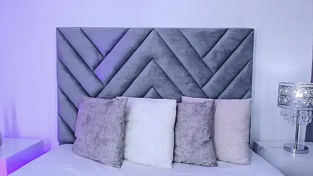 chloe wilson7 online show from January 26, 11:06 am