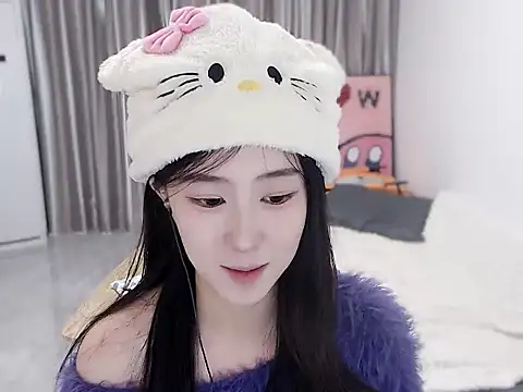 LOLO-yaya online show from December 18, 7:58 am