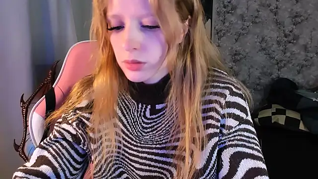 Inma Lewdness online show from November 28, 8:22 pm