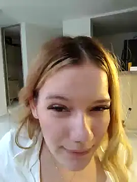 NicoleCut online show from February 21, 2:06 pm