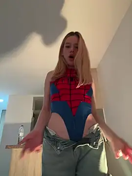 NicoleCut online show from March 14, 11:01 am