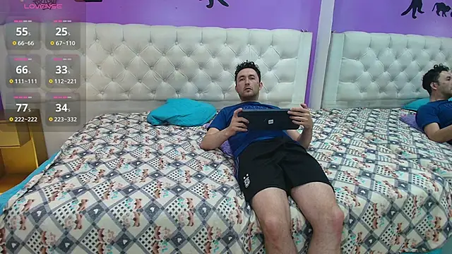 Snapshot of JeremmyAndStacy chatting on March 9, 7:37 pm JeremmyAndStacy online show from March 9, 7:37 pm