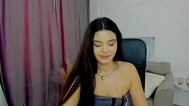 AlluringAriel online show from February 27, 9:43 am