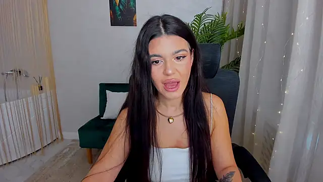 AlluringAriel online show from March 13, 12:46 pm