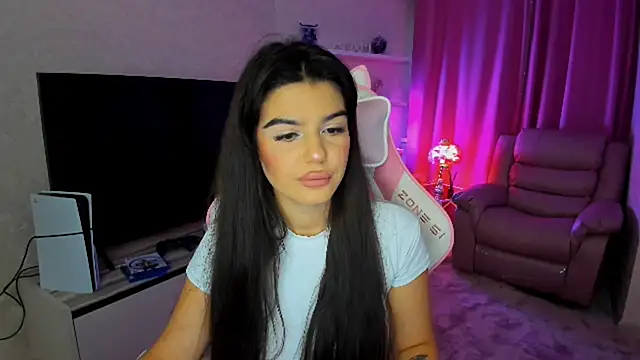 AlluringAriel online show from September 11, 3:17 am