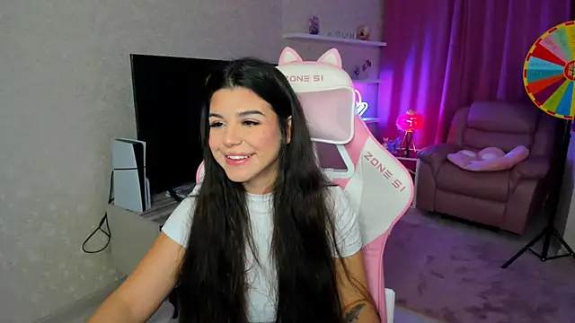 AlluringAriel online show from December 5, 7:32 pm