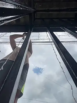 adam-rivera online show from November 26, 5:14 pm