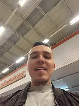 adam-rivera online show from February 18, 12:17 am