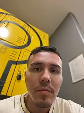 Snapshot of adam-rivera chatting on June 21, 6:32 pm adam-rivera online show from June 21, 6:32 pm