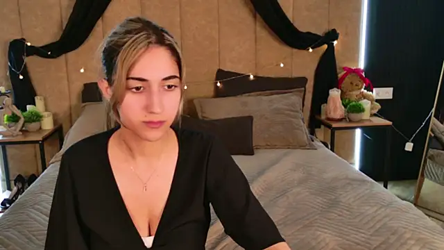 Teresa Stane online show from March 19, 11:39 am