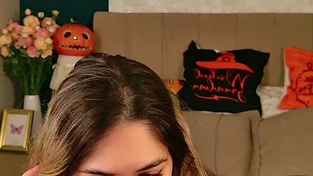 Teresa Stane online show from October 29, 5:20 am