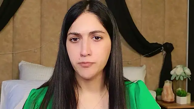 Teresa Stane online show from December 2, 5:46 am