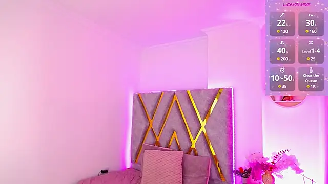 Aurora Brownn online show from January 20, 3:48 am