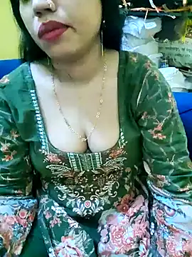 Snapshot of Haniya-143 chatting on October 25, 11:32 pm Haniya-143 online show from October 25, 11:32 pm