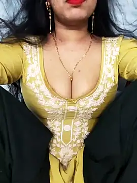 Snapshot of Haniya-143 chatting on November 5, 9:48 pm Haniya-143 online show from November 5, 9:48 pm