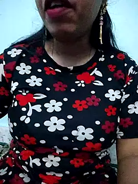 Snapshot of Haniya-143 chatting on November 15, 12:52 am Haniya-143 online show from November 15, 12:52 am