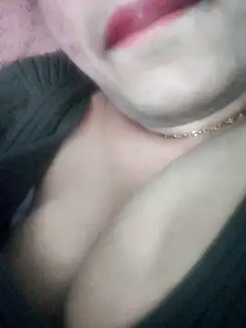 Snapshot of Haniya-143 chatting on January 13, 11:15 am Haniya-143 online show from January 13, 11:15 am