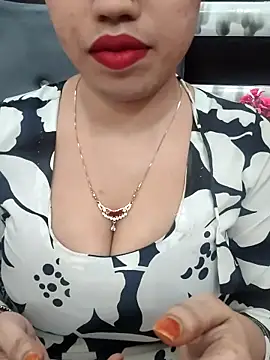 Snapshot of Haniya-143 chatting on March 1, 5:59 pm Haniya-143 online show from March 1, 5:59 pm