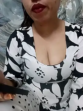 Haniya-143 online show from April 30, 10:25 pm