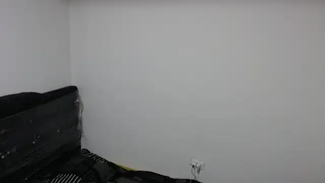 Snapshot of pervertsteens3 chatting on December 3, 4:09 am pervertsteens3 online show from December 3, 4:09 am