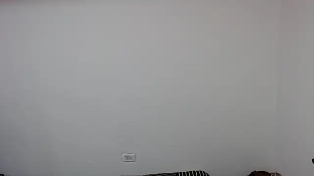 Snapshot of pervertsteens3 chatting on December 4, 11:02 pm pervertsteens3 online show from December 4, 11:02 pm