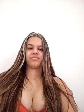 Snapshot of princesaa98 chatting on October 30, 10:27 am princesaa98 online show from October 30, 10:27 am