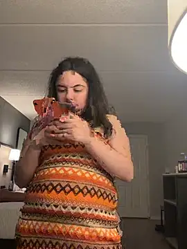 Snapshot of littlemissbabycakes chatting on February 26, 6:34 am littlemissbabycakes online show from February 26, 6:34 am