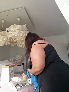 Engel mia online show from March 14, 10:32 am