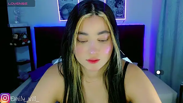 Snapshot of Sofia_kenedyy chatting on December 4, 9:12 pm Sofia kenedyy online show from December 4, 9:12 pm